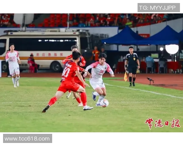 2025湖南省青少年足球俱乐部联赛正式启动16支球队争夺冠军荣耀